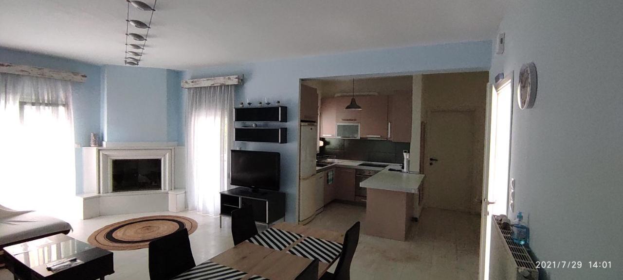 Epavlis Apartment Néa Péramos Bagian luar foto
